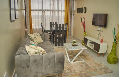 Kakamega Apartment | Chic Urban Oasis with Breakfast and 9/10 Guest Rating
