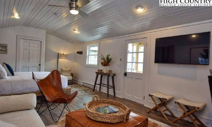 Boone Apartment | Premier Urban Oasis on King Street with Spa & Kitchen Amenities