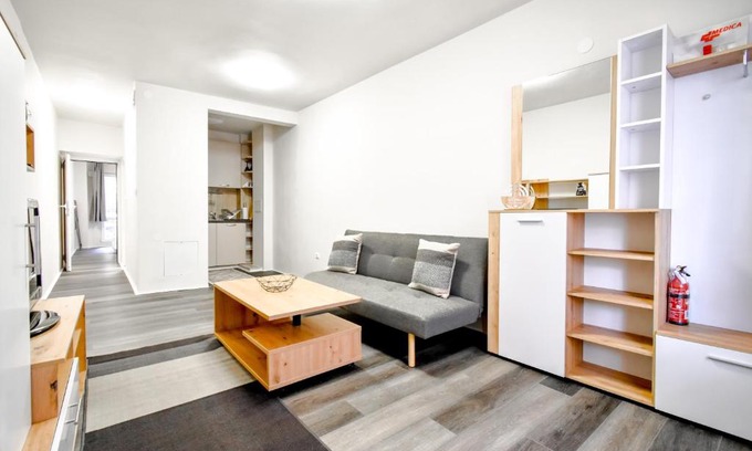 Lozenets Apartment | Urban Oasis with Patio 1BD