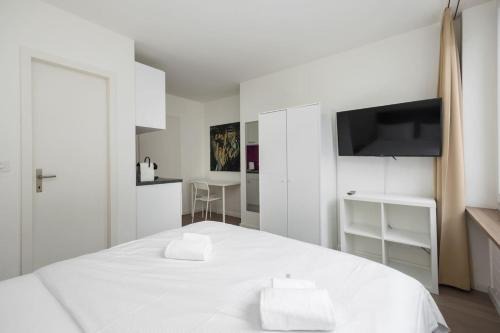 Sihlfeld Apartment | Urban Oasis with Queen Bed and Scenic City Views