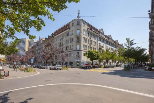 Sihlfeld Apartment | Urban Oasis with Queen Bed and Scenic City View