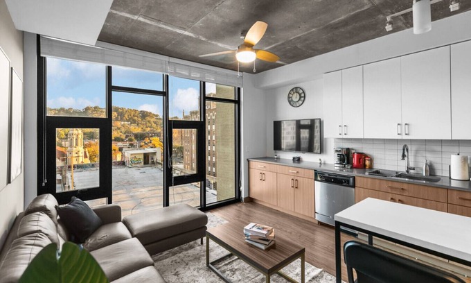 Five Points South Apartment | Urban Retreat 2BR Near UAB S71