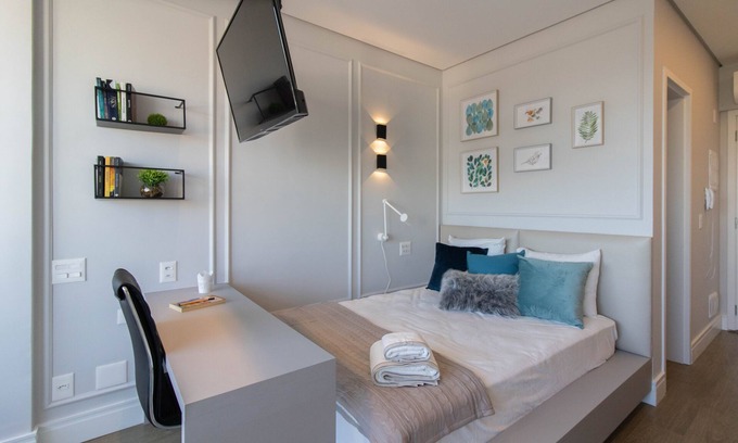 Guarulhos Apartment | Discover Urban Sky Studio with Pool and Ocean View