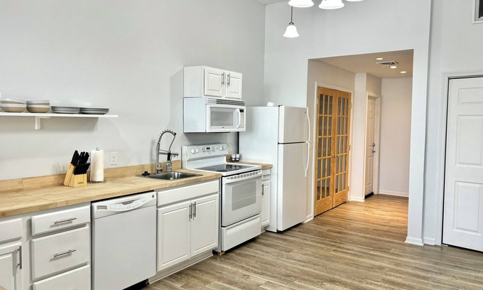 Niles Apartment | Urban Suites at Gather - Studio Apartment Pair