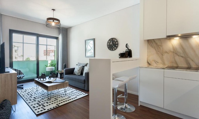 Cedofeita Apartment | Urban Views - 2Bed Apartment Near Casa da Música, Rated 8.6
