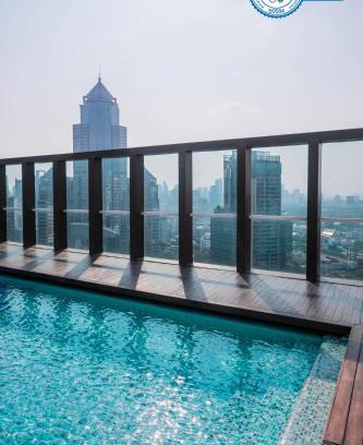 Chidlom Hotel | Elegant Stay at Urbana Langsuan Hotel with Pool & Dining