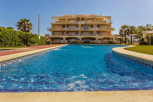 Molinell Apartment | Pet-Friendly Bliss at Urbanización Catamaran with Ocean Views