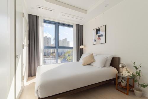 Dangjin Apartment | Discover Comfort at Urbanstay Dangjin Terminal, Rated 8.5/10