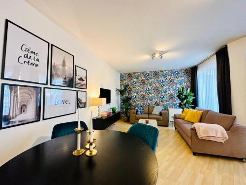 Stalingrad Apartment | Stylish Urbanstay Suites in Sablon - Rated 8.9/10