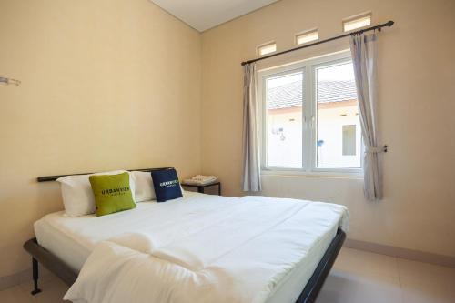 Cisarua Hotel | Discover Urbanview Resort Adang Zecky: Family-Friendly Fun