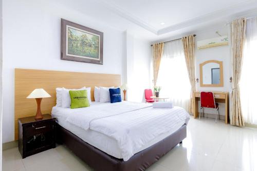 Bekasi Hotel | Budget-Friendly Urbanview SRB Cibubur with Family Amenities