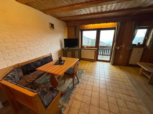 Schofweg Apartment | Cozy Apartment in Bayerischer Wald with Free Wi-Fi