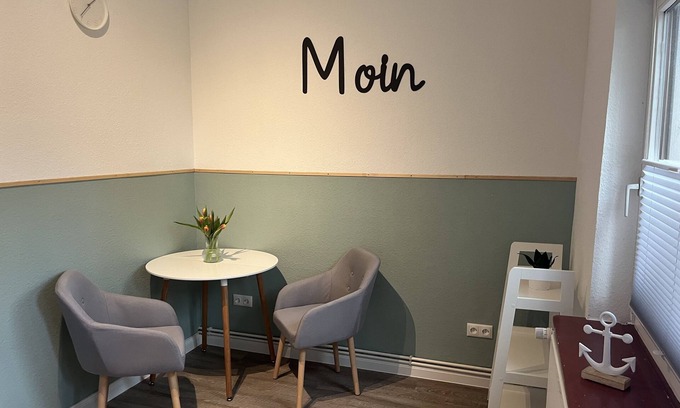 Tating Apartment | Idyllic Farm Stay Near Sankt Peter Ording with Breakfast