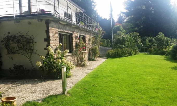 Kuerten Apartment | Enjoy Nature with City Access and Pet-Friendly Amenities