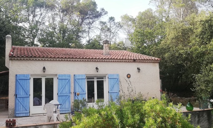 Lorgues House | Enchanting Getaway with Ocean Views and Family Amenities