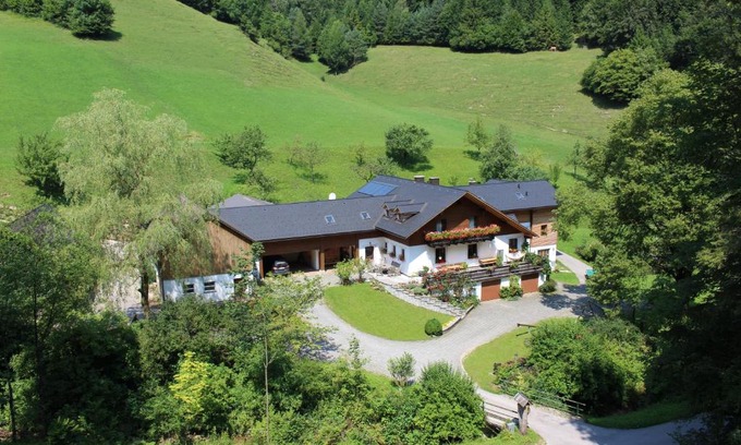 Scheibbs Apartment | Tranquil Retreat in the Woods - Lueg, Rated 10/10