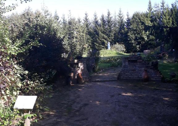 Czarna Białostocka House | Top-Rated Uroczysko Ruczaj: Hot Tub & Child-Friendly Stay