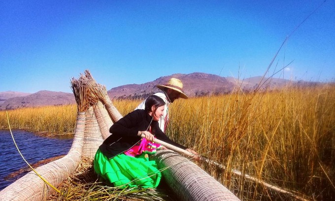 Puno Cabin | Pet-Friendly Lodge Experience at Uros Suma Jakaa