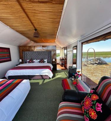 Puno Cabin | Uros Waliski Lodge: Oceanfront Escape with 9.8 Guest Rating