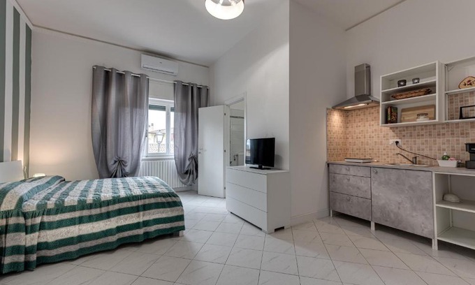 Calenzano Apartment | Charming Ursa Apartment with Ocean View and Family Amenities