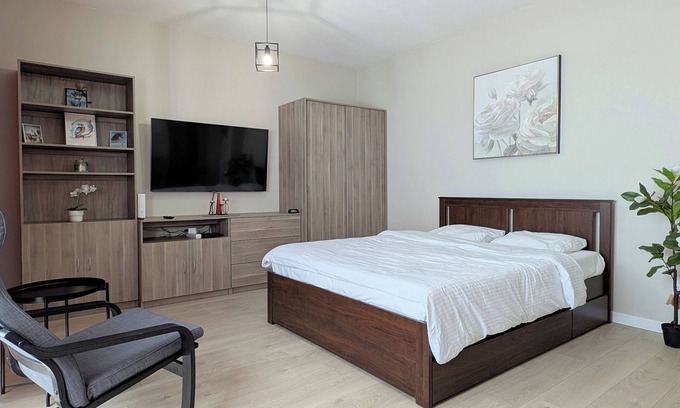Ursus Apartment | Inviting Ursus Pleasant Apartment with Family-Friendly Amenities