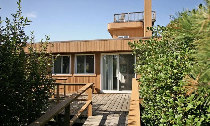 Ocean Beach House | Fire Island Beach House: Oceanfront Retreat with Top Ratings