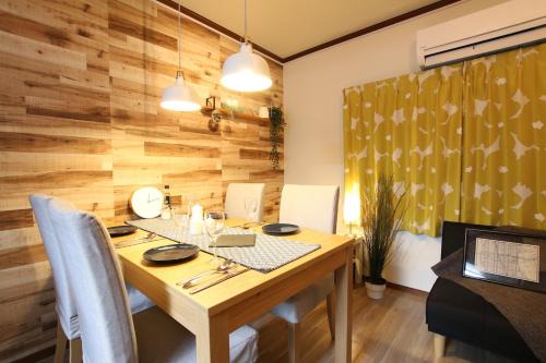Minato Apartment | Family-Friendly Guesthouse Near USJ & Umeda Transportation