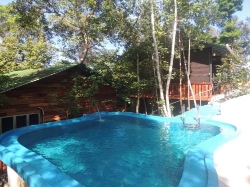 Teluk Nipah Cabin | Inviting Utan Teluk Nipah: Pool & Breakfast Included!