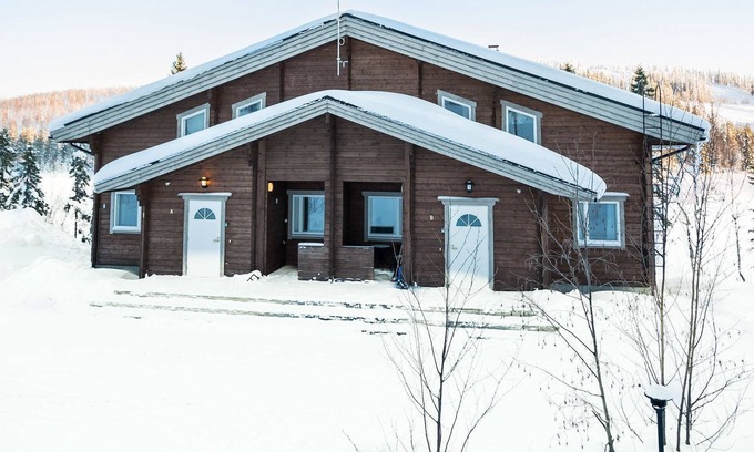Kehys-Kainuu House | Inviting Uulanlinna B: Lake View, Spa & Family-Friendly Stay
