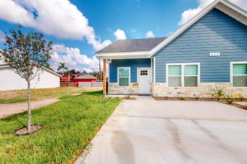 McAllen House | Exceptional Uvalde Avenue Abode - Family-Friendly Retreat