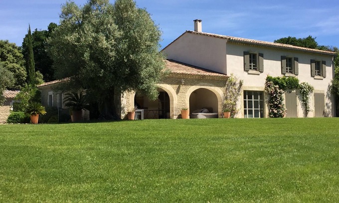 Uzes Villa | UZES, LUXURIOUS ARCHITECT AIR- CONDITIONED VILLA WITH SWIMMING-POOL (12 X 6 m.)