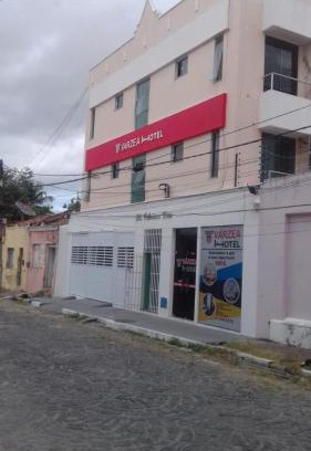 Sobral Hotel | Budget-Friendly Stay at Várzea HOTEL with Breakfast & Pets
