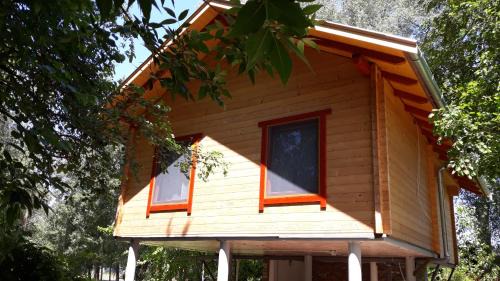 Mindszent House | Cozy Oceanfront Retreat at Víziszony Nyaraló Gerendaház