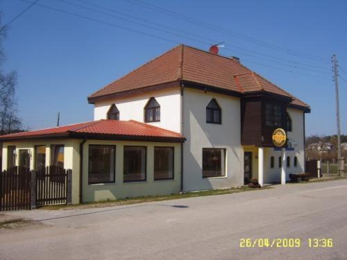 Mersrags Hotel | Vētrasputns: Pet-Friendly Retreat with Top Guest Ratings