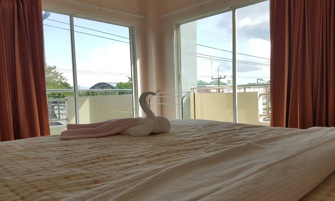 Trang Hotel | V-House Hotel: Guest Rated 9.4 with Family-Friendly Amenities