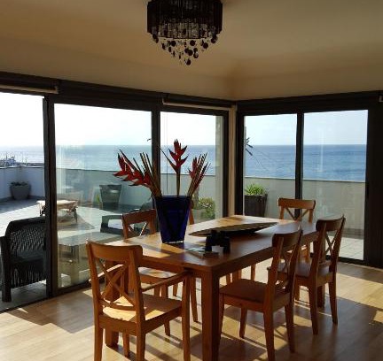 Machico Apartment | Elegant V.I.P. Baia: Oceanfront Oasis with 9.6/10 Rating
