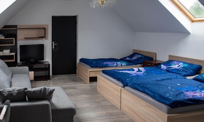 Lysa nad Labem Apartment | Pet-Friendly Getaway at V sadu with Breakfast Included