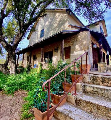 Marble Falls Villa | Discover V700 Ranch Stays: A Hidden Gem for Families