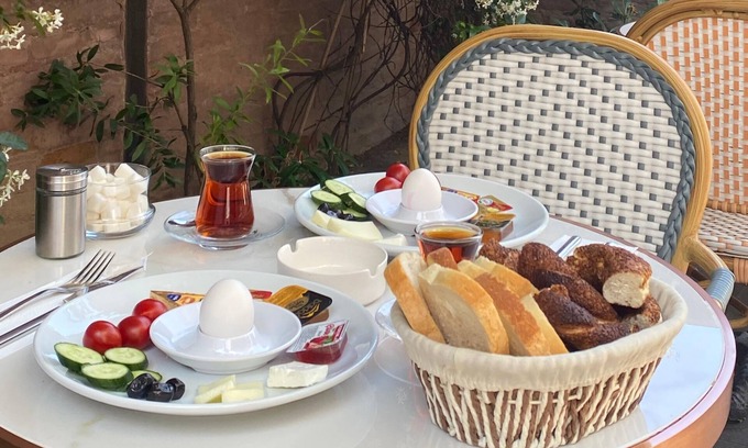 Rasimpasa Hotel | Va Mansion