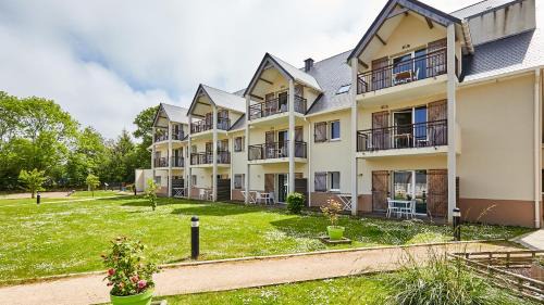 Auberville Resort | Relaxing Getaway at Vacancéole - Le Domaine de la Corniche