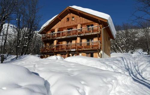 Saint-Sorlin-d'Arves Apartment | Discover Vacancéole - Le Hameau de l'Alpage Retreat