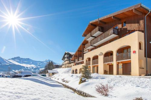 Doucy-Combelouviere Apartment | Pet-Friendly Stay at Vacancéole - Résidence La Duit