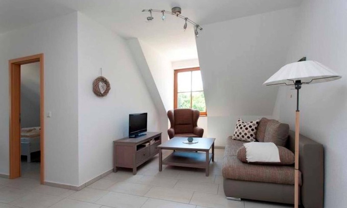 Feldberger Seenlandschaft Apartment | Discover Apartment II at Old Executor House - 9.2/10 Rated