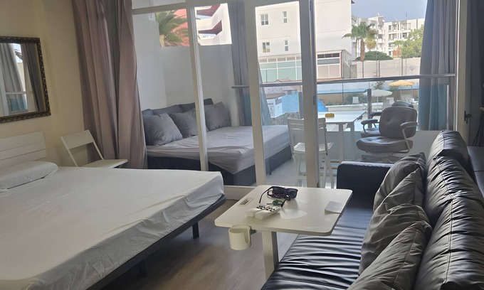 Playa del Ingles Apartment | Discover 'Apartamento Yumbo Roque Nublo' with Pool & Ocean View