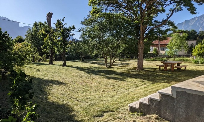 Saint-Bonnet-en-Champsaur House | Idyllic Mountain Retreat Near Parc des Ecrins - Guest Rated 10/10