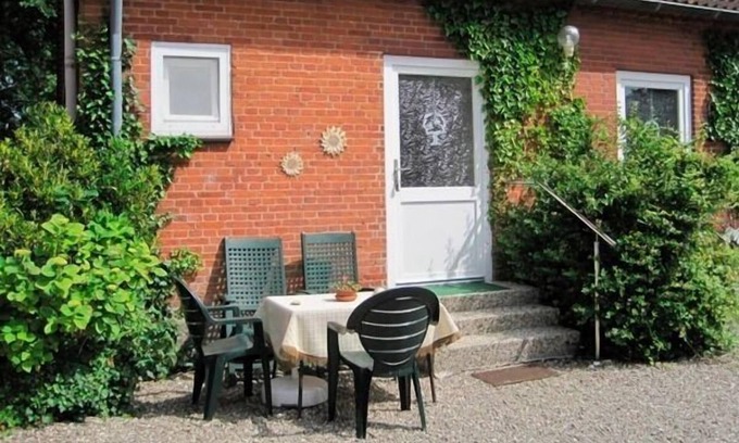 Daenschendorf Apartment | Cozy Apartment for 4 with Kitchen in Fehmarn Dänschendorf