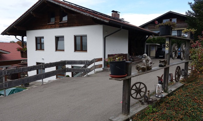 Buching Apartment | Guest Rated 10/10: Cozy Apartment for 4 in Halblech
