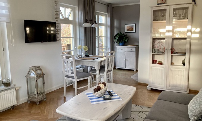 Ostseebad Ahrenshoop Apartment | Oceanfront Apartment at Baltischer Hof - Steps from the Beach