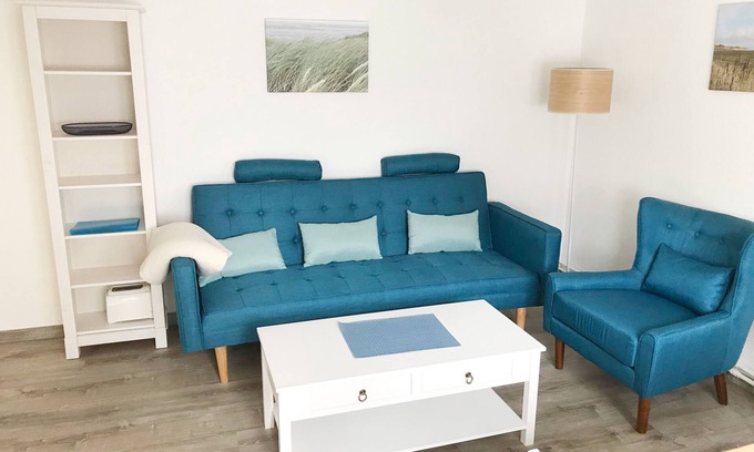 Norddorf Apartment | Top-Rated Child-Friendly Retreat: Vacation Apartment Frisia 3