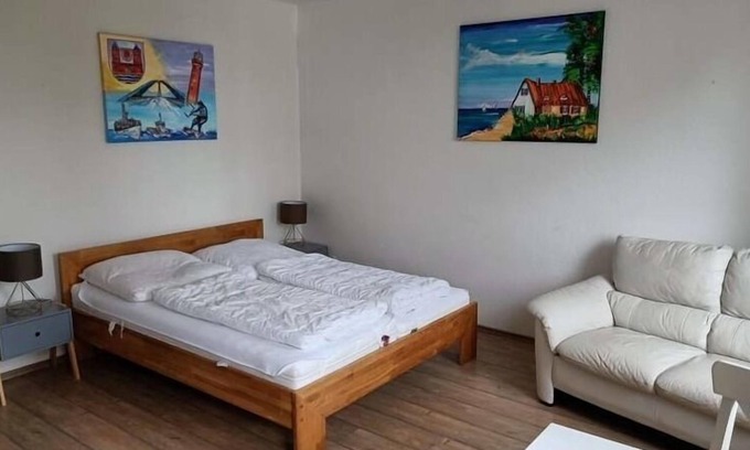 Wulfen Apartment | Cozy Apartment for 2 in Fehmarn with Pet-Friendly Amenities